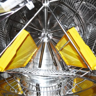 P64 Extractor Extractor de miel Mellarius MaxiLine 5/10 r. s 230V con motor eléctrico ...