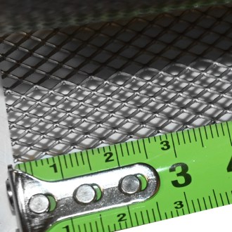 Malla desplegada para apicultura - galvanizada, malla 4 mm, rollo 0,5 × 10 m