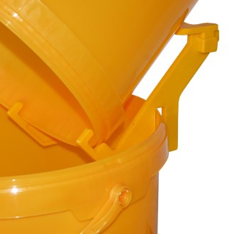 Vertedor - soporte para trasvasar recipientes - plástico